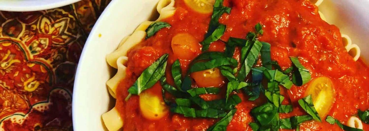 Chickpea Pasta with Hummus Marinara Sauce