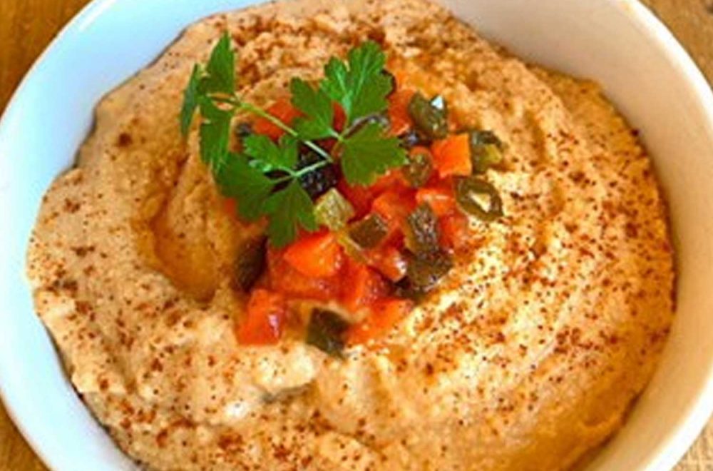 Holiday Hummus (no oil)