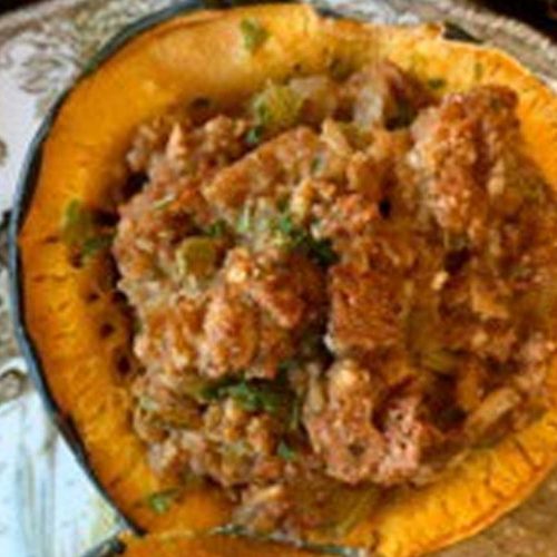 Stuffed Acorn Squash with Old Fashioned Dressing